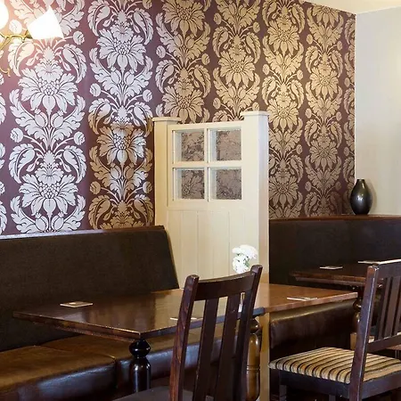 The 2* Scarborough
